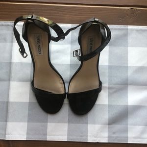 Steve Madden Realove Black Patent Sandal